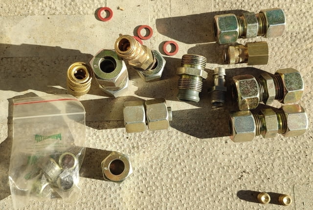 Продавам нови конектори и дюзи за пневматика., град София | Промишлено Оборудване - снимка 7