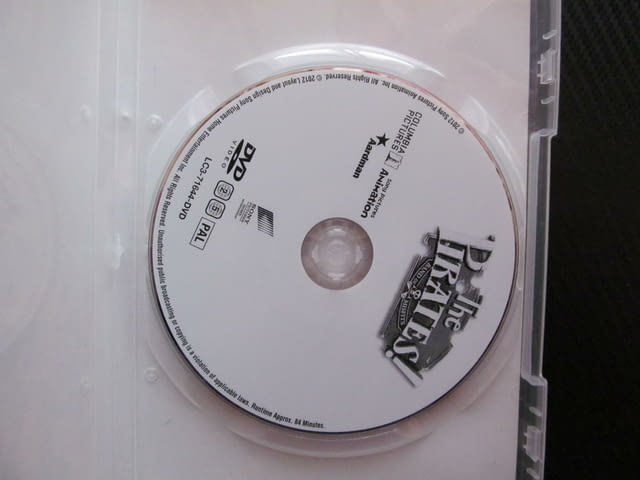 Пиратите! DVD филм Пират на годината Кървавия остров приключения забавления анимация кораби битки - снимка 2