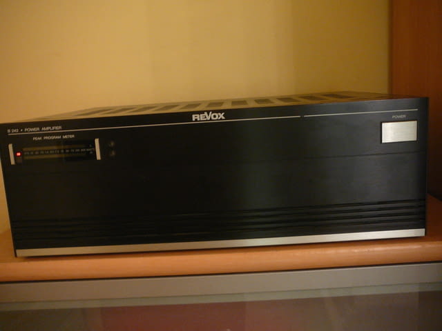 Revox b 242 - city of Pazardzhik | Amplifiers & Boards - снимка 1