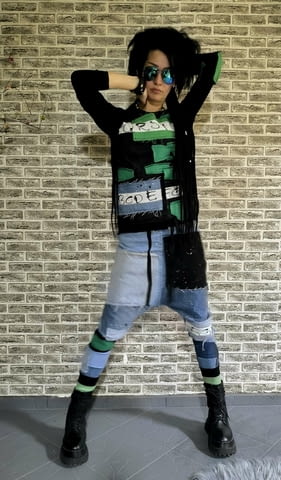 Див дамски сет дънки потури и блуза в стил ДУДУНА!, град Троян | Дамски Дрехи - снимка 2