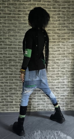 Див дамски сет дънки потури и блуза в стил ДУДУНА!, град Троян | Дамски Дрехи - снимка 3