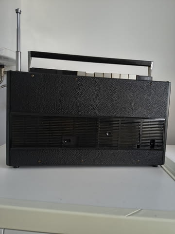 Винтидж радио Grundig Satellit 1000 Аналогов - град Варна | Приемници / Антени - снимка 9