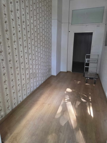 Даваме под наем търговско помещение в кв. Каменица 1 1-стаен, 70 м2, Тухла - град Пловдив | Офиси - снимка 3