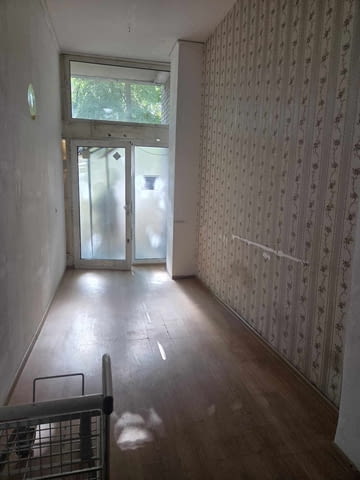 Даваме под наем търговско помещение в кв. Каменица 1 1-стаен, 70 м2, Тухла - град Пловдив | Офиси - снимка 4