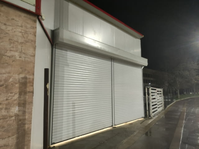 Даваме под наем хале в кв. Кючук Париж, град Пловдив | Производствени Сгради - снимка 5