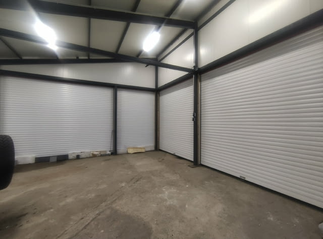 Даваме под наем хале в кв. Кючук Париж, град Пловдив | Производствени Сгради - снимка 7