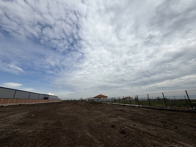 Парцели село Войводиново на Топ Локация 630 м2 - село Войводиново | Парцели / Земя - снимка 3