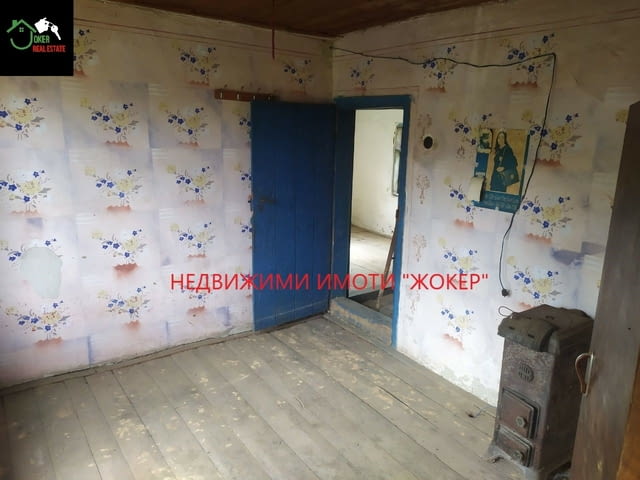 Къща с двор в село Войнежа 2-етажна, Гредоред, 122 м2 - село Войнежа | Къщи / Вили - снимка 5