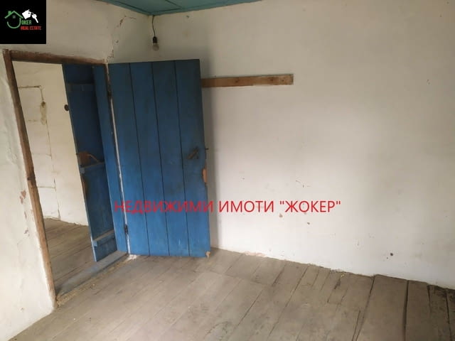 Къща с двор в село Войнежа 2-етажна, Гредоред, 122 м2 - село Войнежа | Къщи / Вили - снимка 6