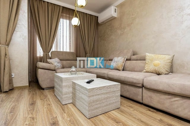 Луксозен 2-стаен с паркомясто и зарядна станция 78 м2, Тухла, Асансьор, С гараж - град Пловдив | Апартаменти - снимка 1