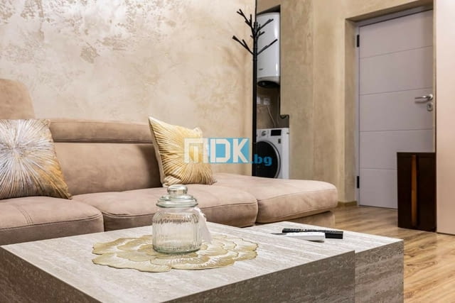 Луксозен 2-стаен с паркомясто и зарядна станция 78 м2, Тухла, Асансьор, С гараж - град Пловдив | Апартаменти - снимка 7