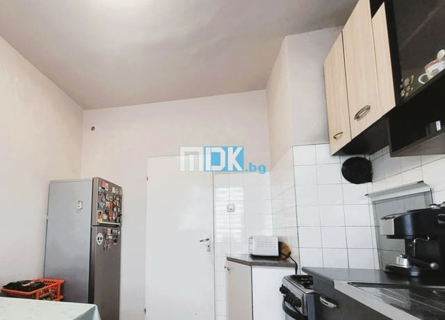 Голям реновиран и обзаведен 3-стаен 80 м2, Панел - град Пловдив | Апартаменти - снимка 2