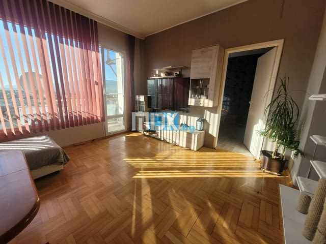 Голям реновиран и обзаведен 3-стаен 80 м2, Панел - град Пловдив | Апартаменти - снимка 6