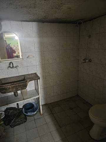 Самостоятелен етаж от къща. Варна кв. Трошево 3-етажна, Тухла, 65 м2 - град Варна | Къщи / Вили - снимка 3