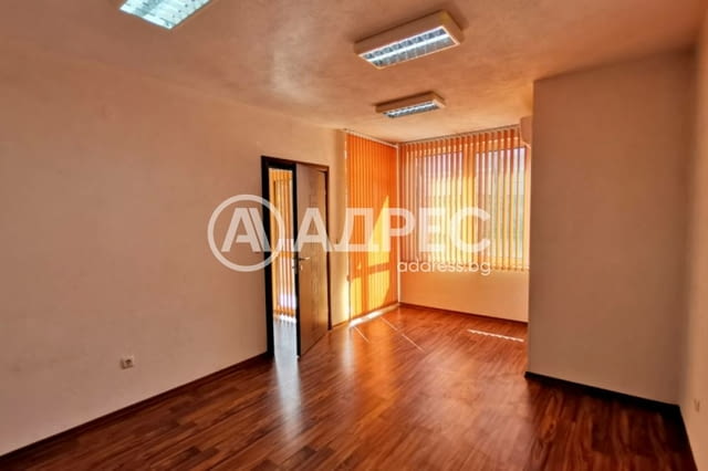 Офис под наем в идеалния център на гр. Сандански 2-стаен, 63 м2, Тухла - град Сандански | Офиси - снимка 5