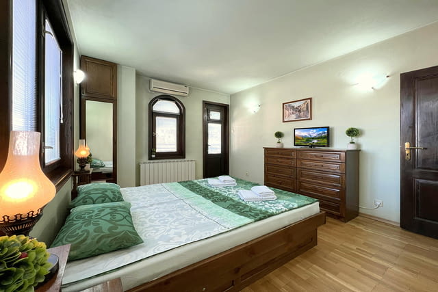 Перфектни условия - Уютно, чисто и тихо в центъра - Еко Апартаменти Милчеви - снимка 4