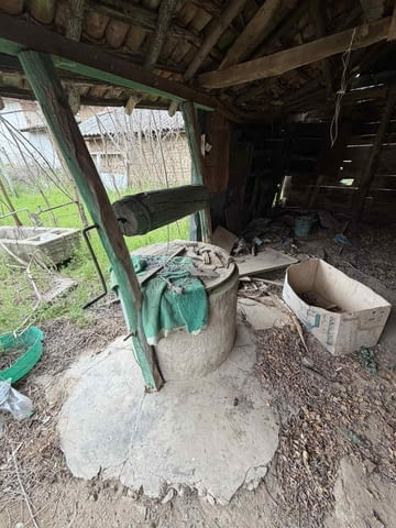 Къща в село Стрелци с Два двора 2-floor, Girder, 129 m2 - village Strеltsi | Houses & Villas - снимка 2