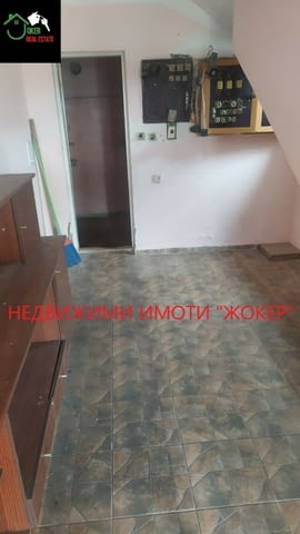 Кравеферма с двуетажна къща 2-етажна, Тухла, 120 м2 - село Родина | Къщи / Вили - снимка 11