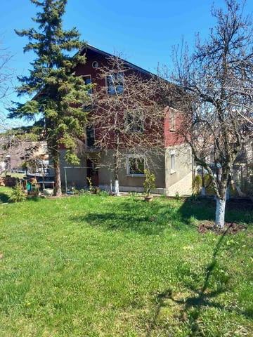 Продавам къща в гр. Перник кв. Ралица 2-етажна, Тухла, 184 м2 - град Перник | Къщи / Вили - снимка 12