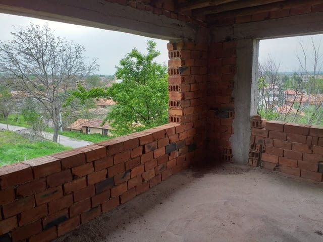 Триетажна къща в с. Книжовник, обл. Хасково, village Knizhovnik | Houses & Villas - снимка 9