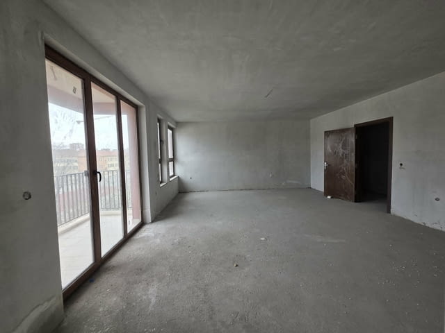 Апартамент с три спални в Центъра на гр.Хасково, city of Haskovo | Apartments - снимка 1