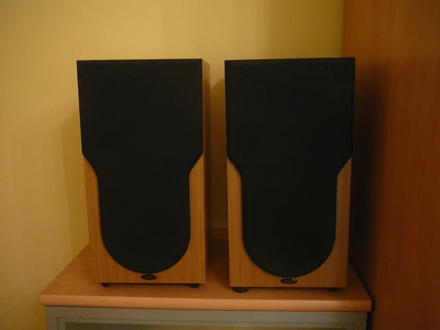 Chario syntar 200 - град Пазарджик | Ресийвъри / Усилватели - снимка 1