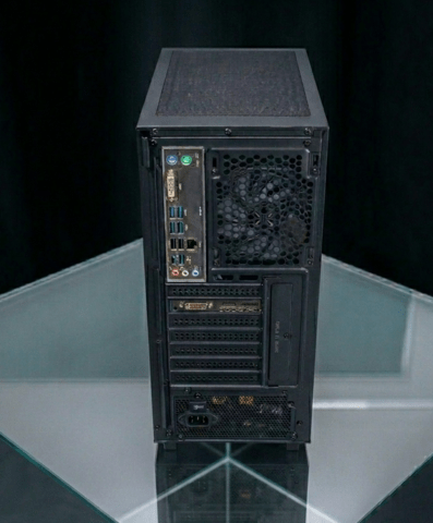 Продавам Геймърски компютър i7/GTX 1660 Super/32GB RAM/512GB SSD/1TB HDD/500W НОВО ЗАХРАНВАНЕ - снимка 4