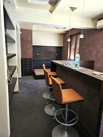 Двустаен, ТОП ЦЕНТЪР, след луксозен ремонт 1-bedroom, 70 m2, Brick - city of Sofia | Apartments - снимка 6