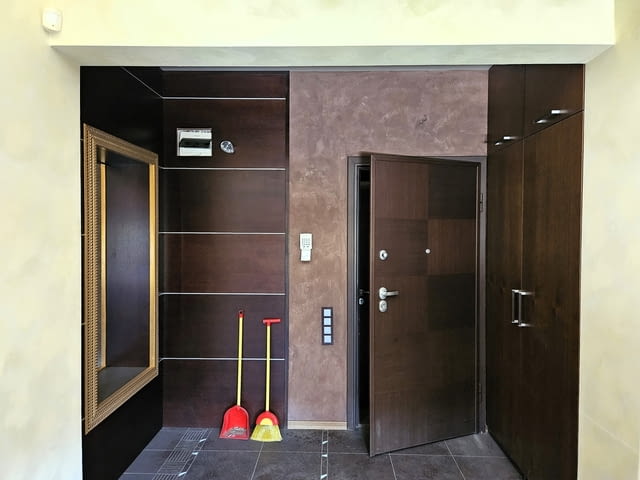 Двустаен, ТОП ЦЕНТЪР, след луксозен ремонт 1-bedroom, 70 m2, Brick - city of Sofia | Apartments - снимка 7