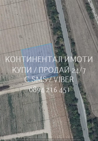 Код 63183. Поземлен имот 2200м2, който се намира непосредствено до пътя, и наоколо 1300м от селото, - снимка 1