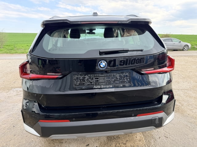 BMW X1 U11 xDrive25e Steptronic 1.5 двигател 21EF, B38A15P, 245 кс., ск. кутия 7DCT300, Plug-in-Hybr - снимка 7