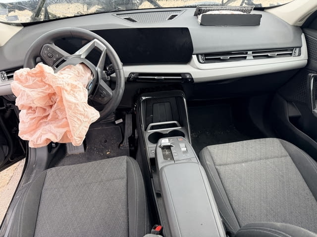 BMW X1 U11 xDrive25e Steptronic 1.5 двигател 21EF, B38A15P, 245 кс., ск. кутия 7DCT300, Plug-in-Hybr - снимка 12