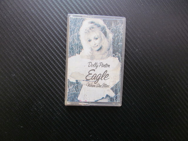 Dolly Parton Eagle When She Flies 1991 музика Доли Партън албум аудио касета кънтри популярна певица - снимка 1