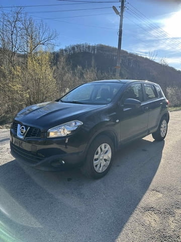 Nissan Qashqai 1.5dci 110к.с. Дизел, Ръчна, Джип - град Троян | Автомобили / Джипове - снимка 2