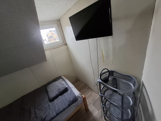 Самостоятелна Таванска стая под наем частно лице, град София | Стаи под Наем - снимка 5