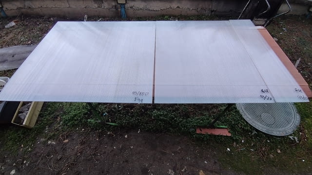 Поликарбонат - Каналчест поликарбнат парчета 93/100 - 93/70см - снимка 1