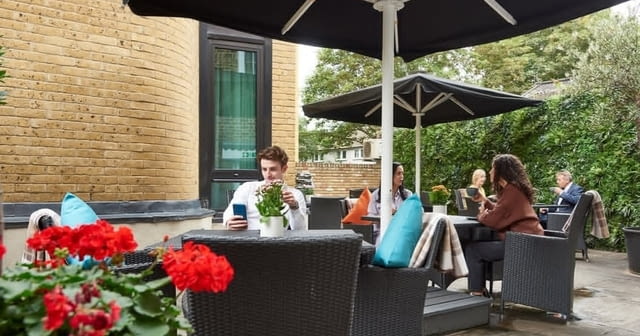 Reservation Agent вантед - city of Sofia | Hotel - снимка 10