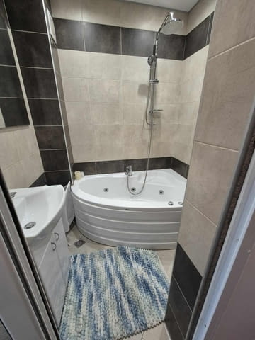 Даваме под наем тристаен апартамент в кв. Гагарин, city of Plovdiv | Apartments - снимка 12