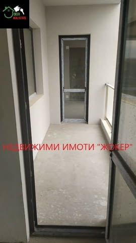 Тристаен апартамент в гр. Велико Търново - кв. Бузлуджа, град Велико Търново - снимка 4