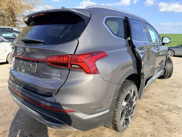 Hyundai Santa Fe 4 (TM) 2.2 CRDI HTRAC двигател D4HE 193 кс., автоматик 8-ст., 7 местен 69000 км., 2 - снимка 6