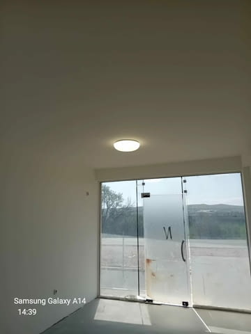 Под наем магазин 27м², на път Сл.бряг-Сф, лято 2026, resort Slanchev briag - снимка 1