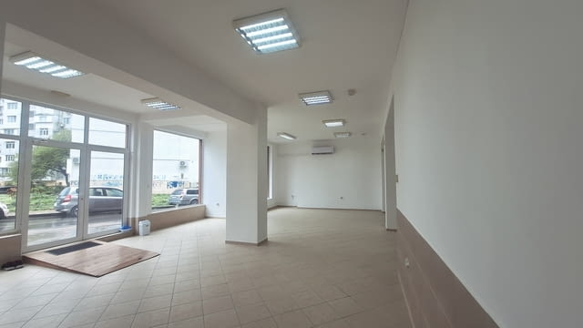 Давам под наем магазин / офис във Владиславово 125 m2, Brick, Air Conditioning - city of Varna | Offices - снимка 4