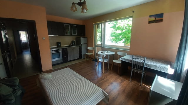 Даваме под наем тристаен апартамент в кв. Кючук Париж, city of Plovdiv | Apartments - снимка 1