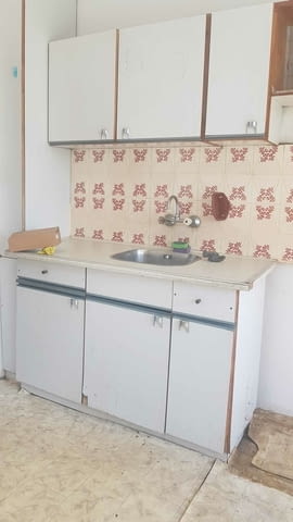 Даваме под наем 4-стаен апартамент в кв. Тракия 97 м2, Панел, Асансьор, С паркинг - град Пловдив | Апартаменти - снимка 12