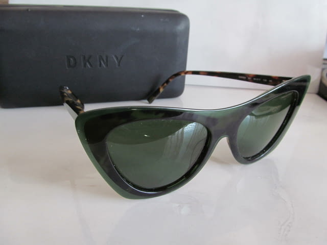 Слънчеви очила DKNY модерни дамски маркови мода стил кокетна красиви стилни хубави мадама аксесоар - снимка 2