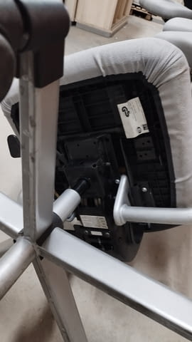 Офис столове Steelcase сиво и черно текстилна дамаска, city of Sofia | Chairs - снимка 5