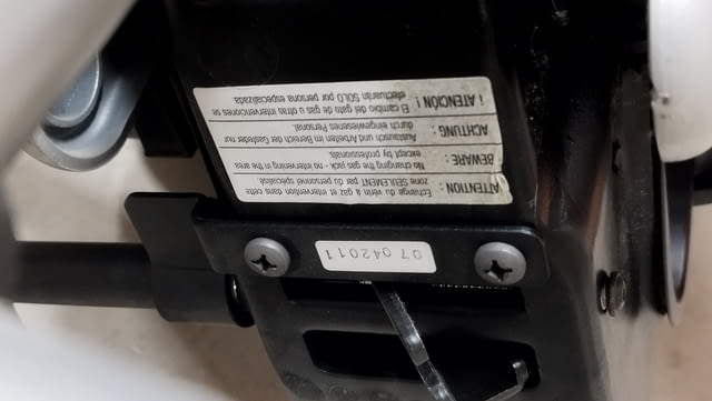 Офис столове Steelcase сиво и черно текстилна дамаска, city of Sofia | Chairs - снимка 10