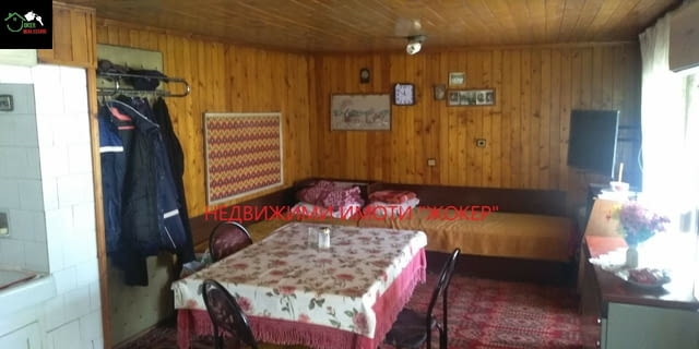 Къща с двор в гр. Бяла 1-floor, Brick, 124 m2 - city of Byala | Houses & Villas - снимка 9
