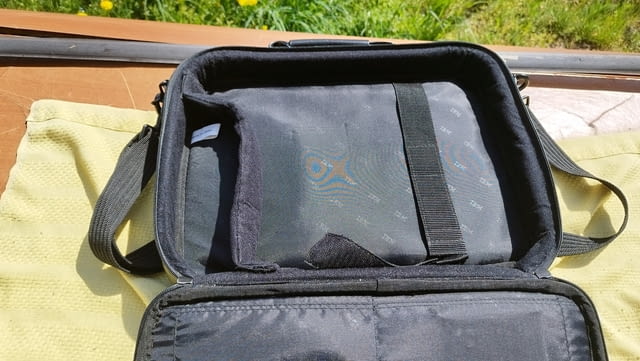 Кожено куфарче - чанта за лаптоп с лого на IBM, 16-17” използвана - снимка 4