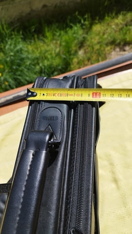 Кожено куфарче - чанта за лаптоп с лого на IBM, 16-17” използвана - снимка 9